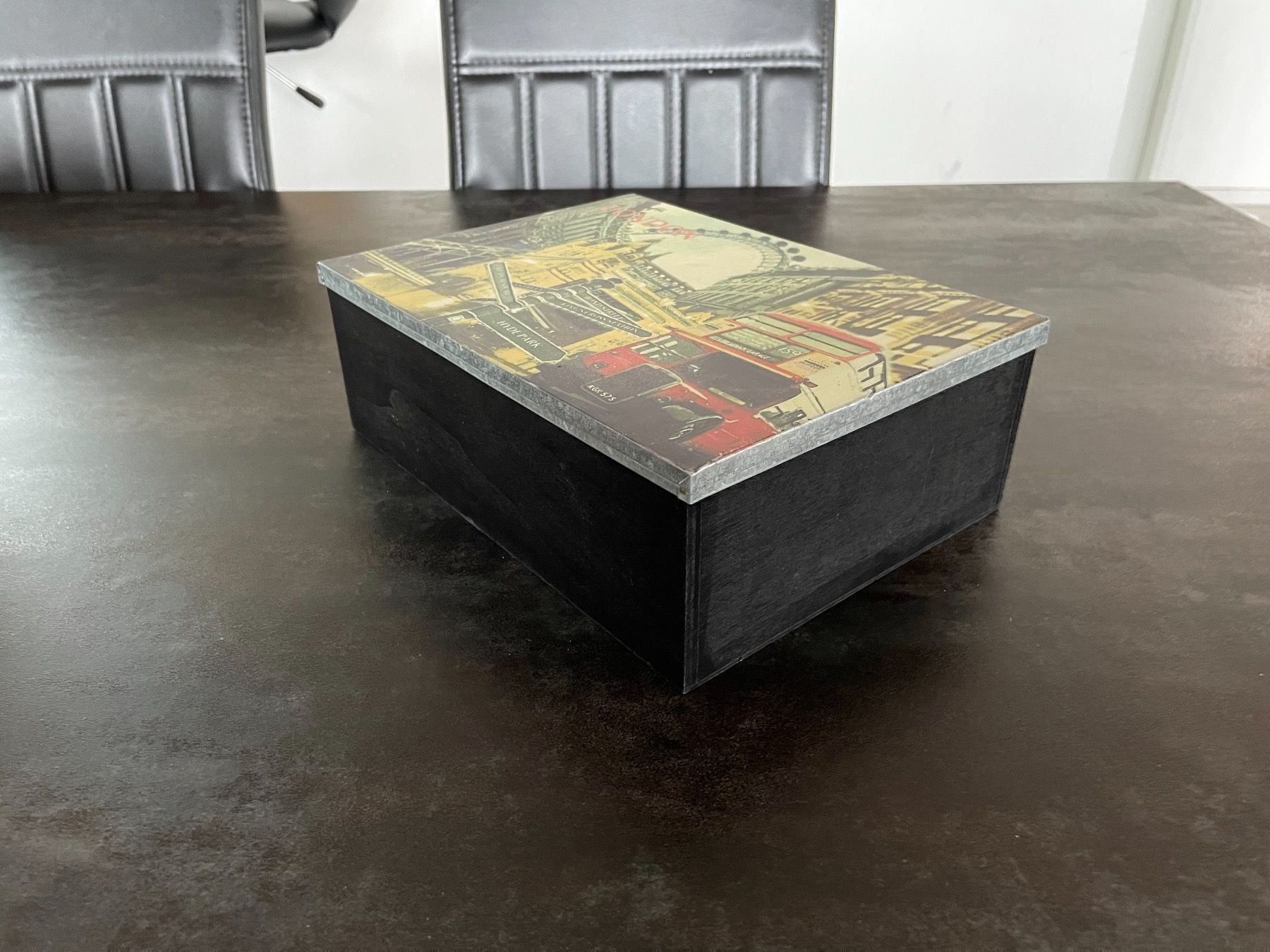 Barattoli: Boîte de Rangement London – Usato da Vallamand venduto da Bricbracbroc82 1