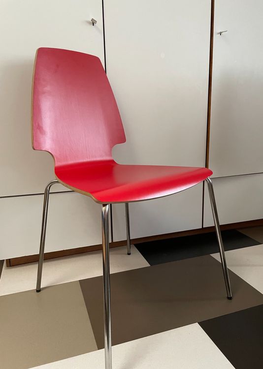 4 Vilmar Ikea stapelbare Stühle in rot Kaufen auf Ricardo