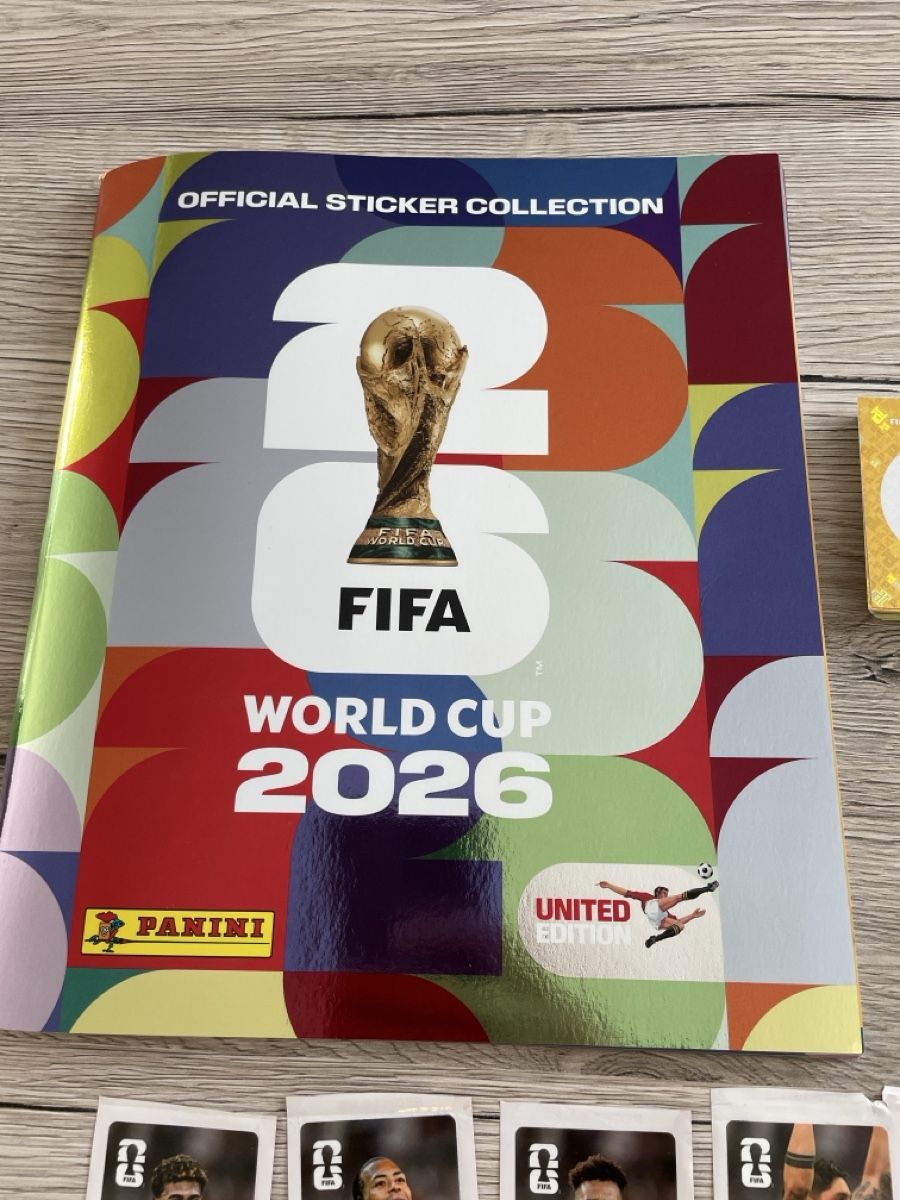 Panini Carte collezionabili: Fifa Panini Wm 2026 440 Sticker+Album – Nuovo (secondo la descrizione) da Selzach venduto da adr_8mst 1