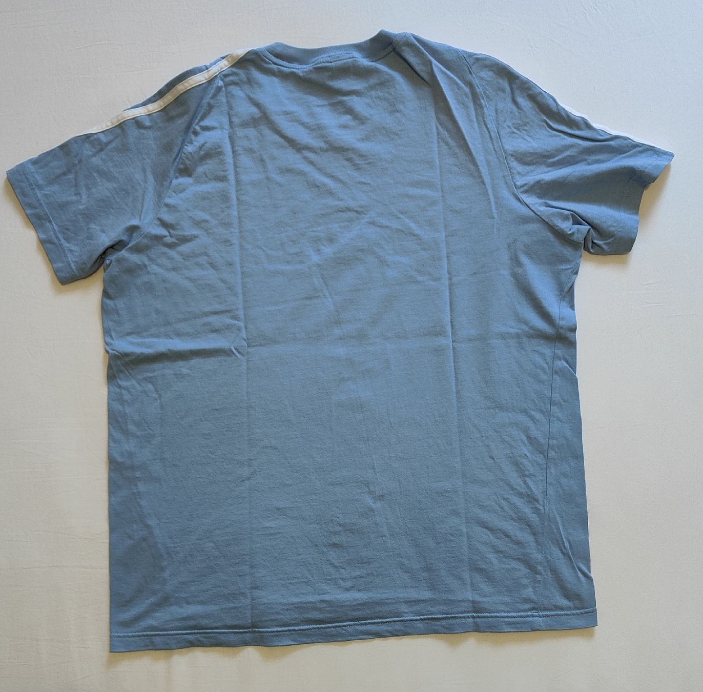 Adidas T-Shirts: ADIDAS T-Shirt – Gebraucht aus Lugano von claudio.luga 3