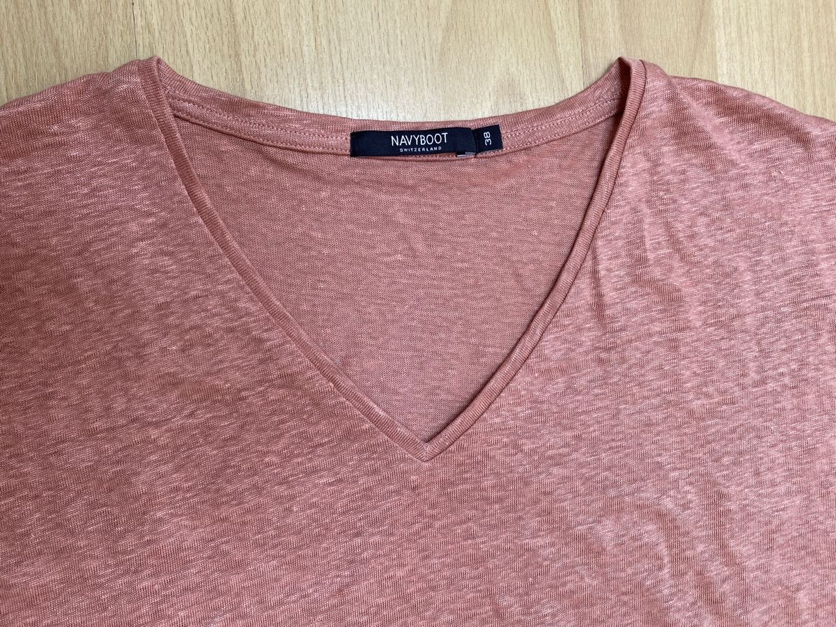 Navyboot T-shirt: NAVYBOOT T-Shirt Leinen Grösse 38 Neu – Nuovo e nell'imballaggio originale da Buochs venduto da H16 1