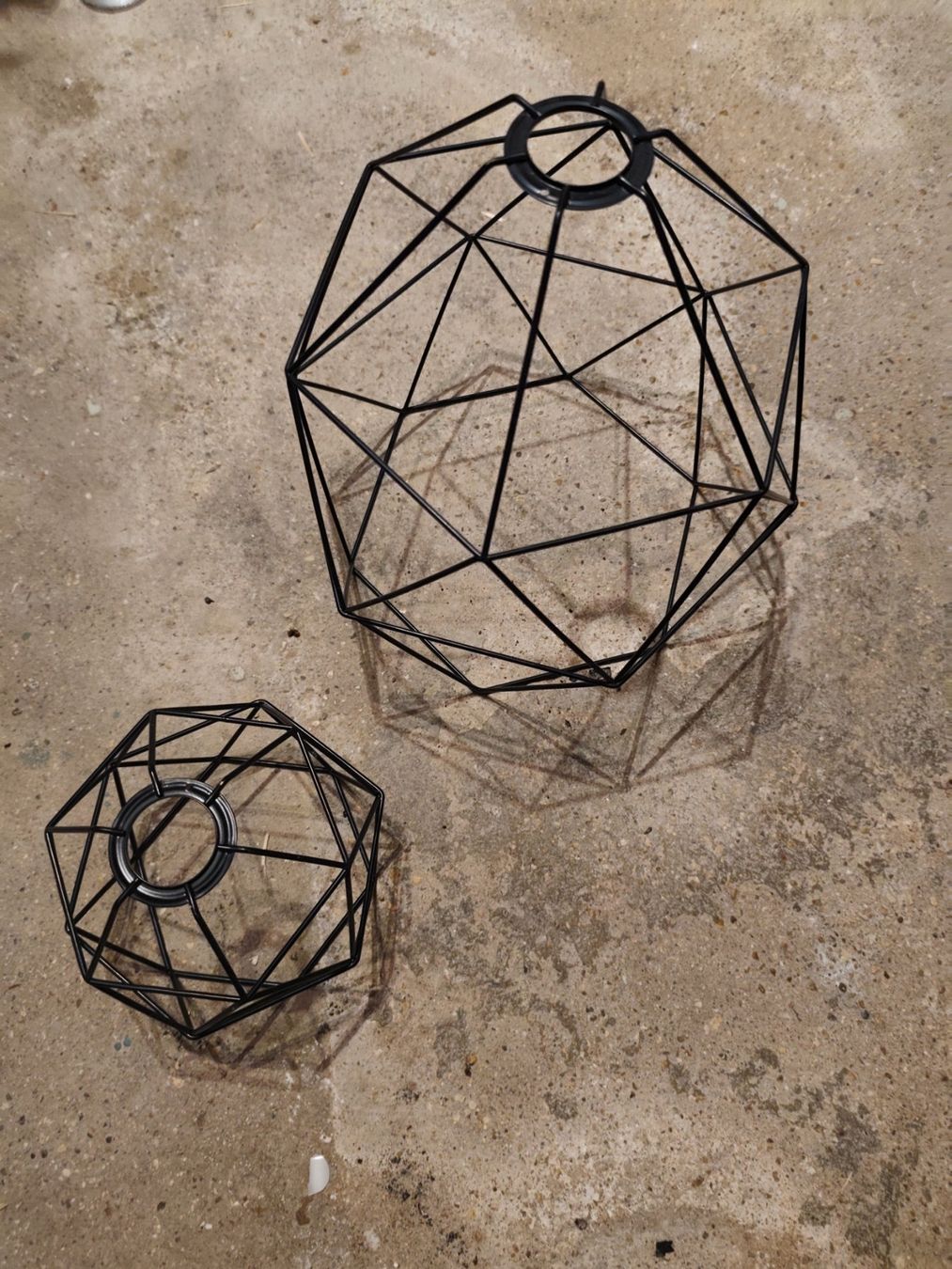 Eglo Lampadari & plafoniere: Châssis lampes Eglo – Usato da Delémont venduto da antioque