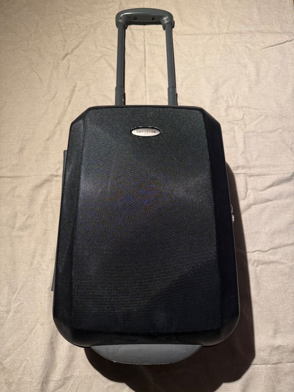 Samsonite Valigie: Samsonite Schalenkoffer Cabin – Usato da Zürich venduto da mic_2byq 1
