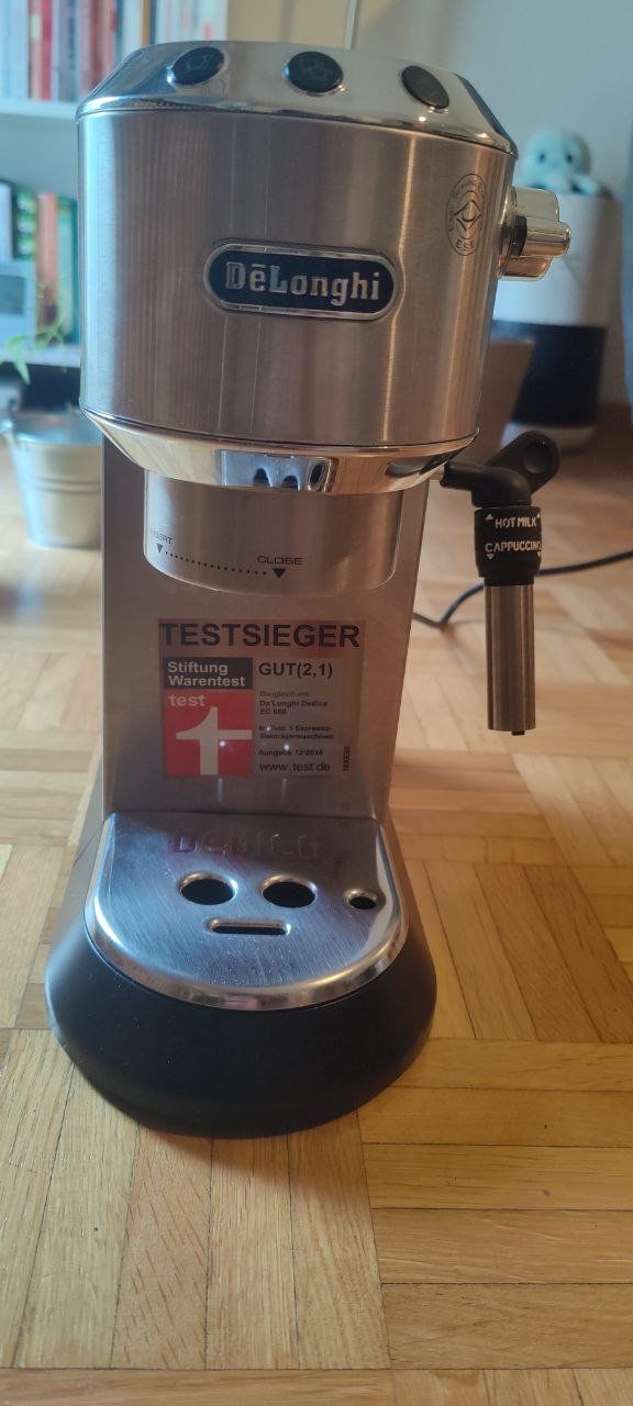 De'Longhi Macchine per caffè & Macchine per espresso: De'Longhi Dedica – Usato da Kriens venduto da starlogon 2