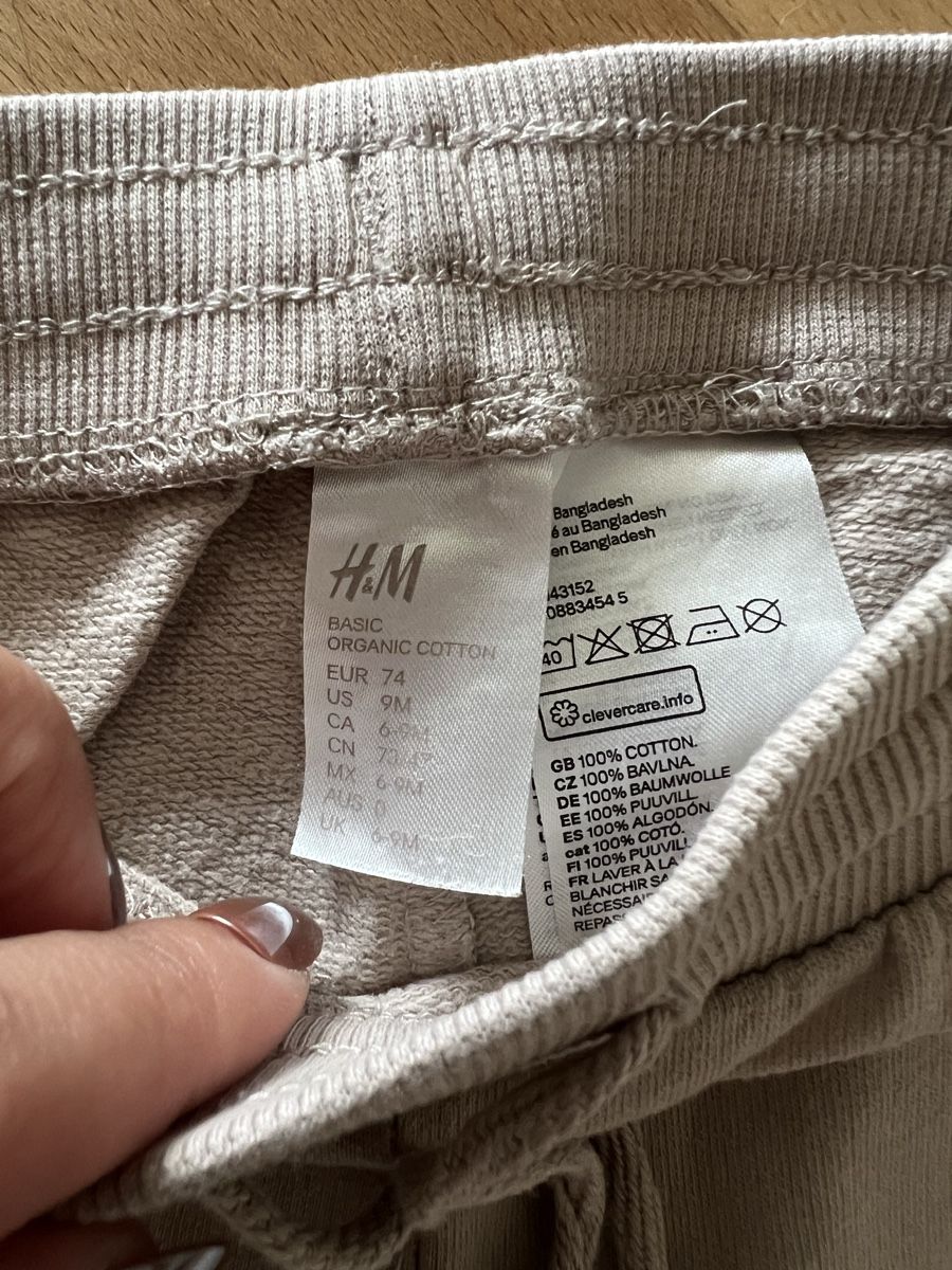 Pantaloni: Hosen 74 – Usato da Toffen venduto da Vanessa_Germann 1