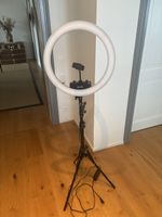 Neewer Ring Light with Stand - Excellent Condition!💡