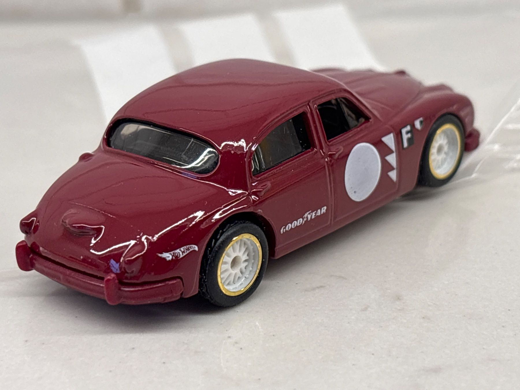 Hot Wheels Modellini d'auto: Hotwheels Jaguar Mk1 test run – Nuovo (secondo la descrizione) da Gollion venduto da Hampton 1