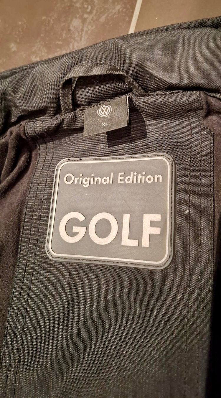 Jacken: Original VW Golf Jacke Grösse XL – Gebraucht aus Fehraltorf von Marlene4 5
