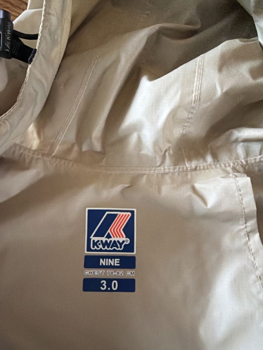 Giacche: KWay Jacke, Beige, Gr. 152, neuwertig – Usato da Morgarten venduto da elabaumann_ch 1