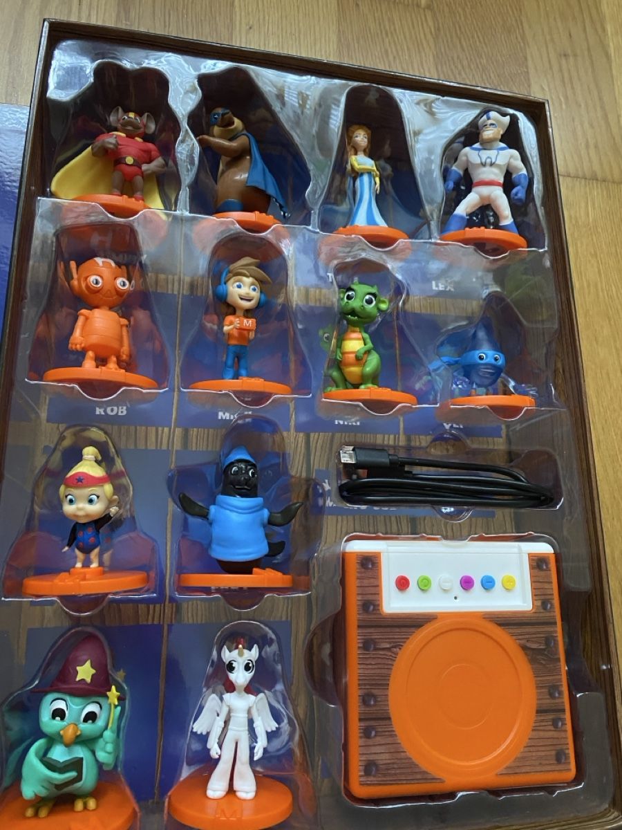 Migros Statuette: Migrosbox mit 21 Figuren auf Schweizerdeutsch – Usato da Münchenstein venduto da sommerverkauf12 1