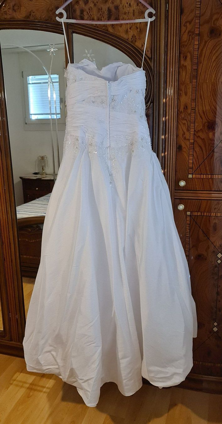 Vestiti: Hochzeitskleid – Usato da Ruswil venduto da DNAB 3