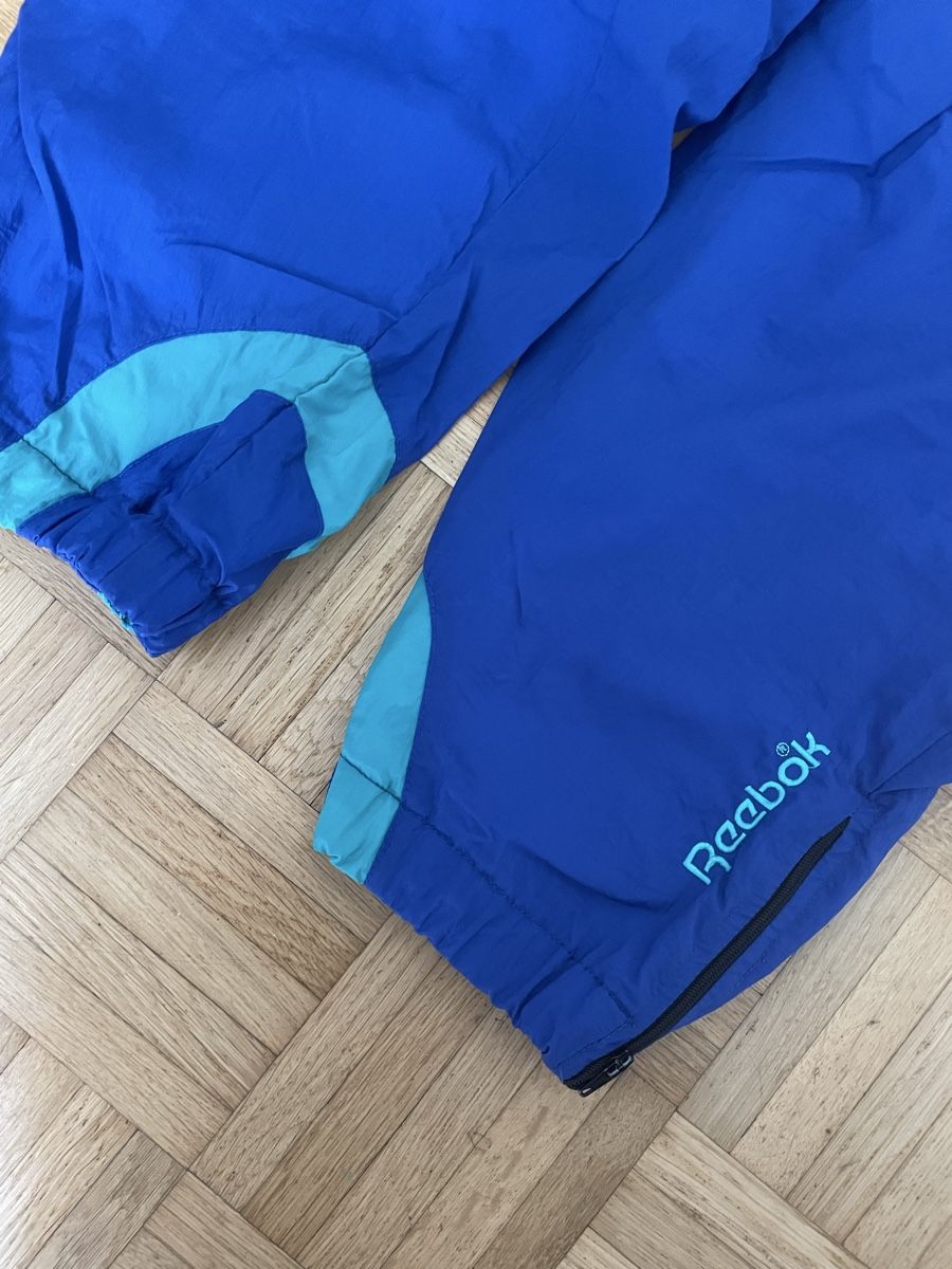 Reebok Pantaloni: Vintage Reebok Trainingshose blau Grösse M – Usato da Zürich venduto da Carlajimena 6