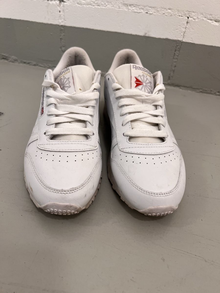 Reebok Scarpe da donna: Sneaker Reebok Leder weiss Gr. 40 – Nuovo (secondo la descrizione) da Winterthur venduto da ChicMarkt 4