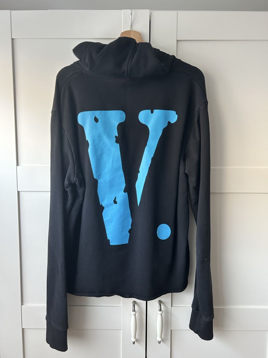 Vlone Maglioni & Felpe: Vlone Hoodie – Usato da Rotkreuz venduto da noah_02 1