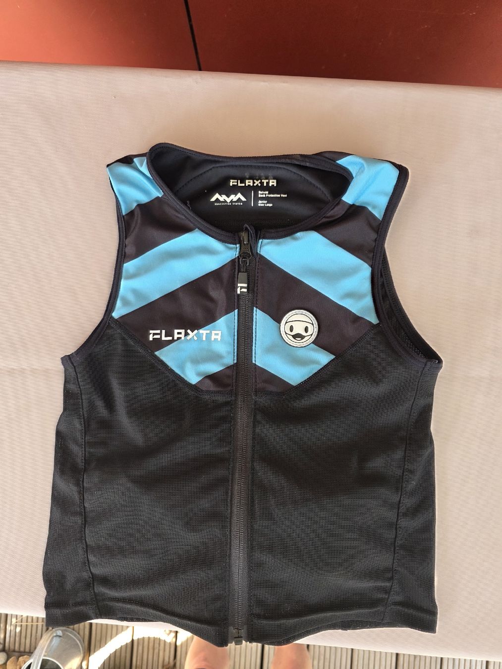 Schutz & Schoner: Flaxta Protektorweste Junior Size Large Rückenprotektor – Gebraucht aus Männedorf von stivi1978