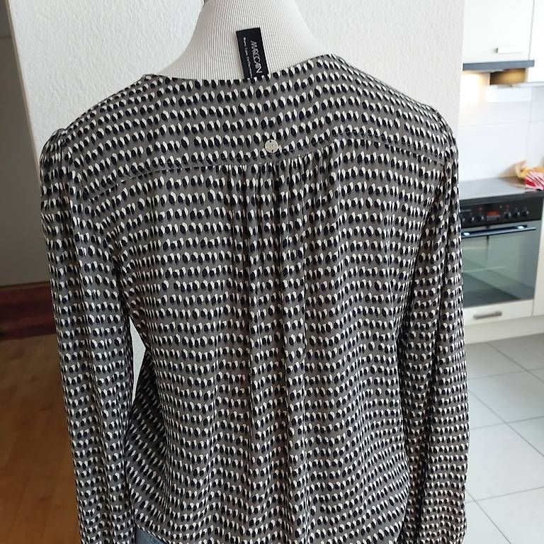 Marc Cain Camicette: Marc Cain Bluse Gr. 3 – Nuovo (secondo la descrizione) da St. Gallen venduto da ostschweiz123 1