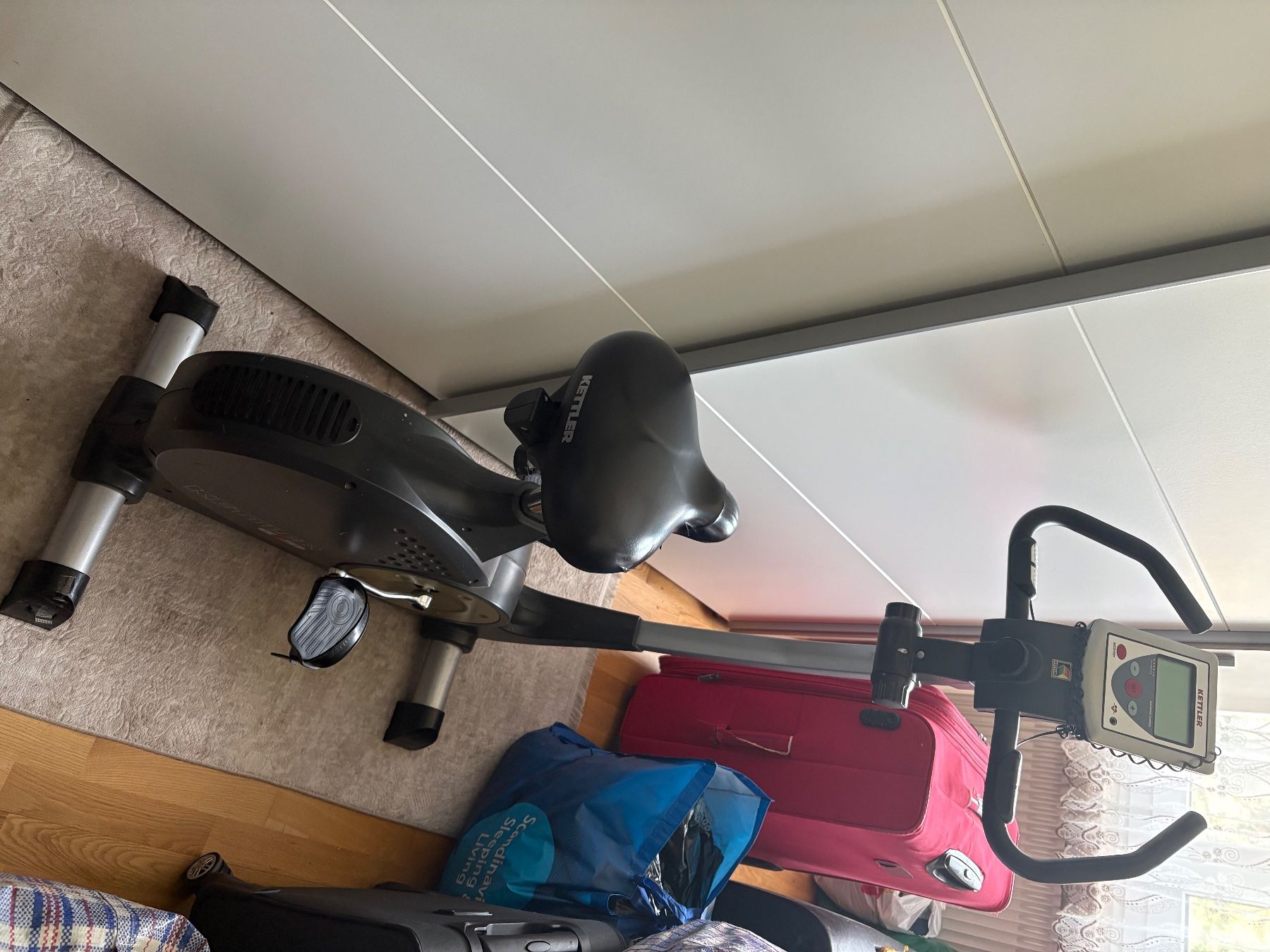 Kettler Hometrainer: Heimtrainer Kettler schwarz mit Trainingscomputer gebraucht – Usato da Forch venduto da Arber4669