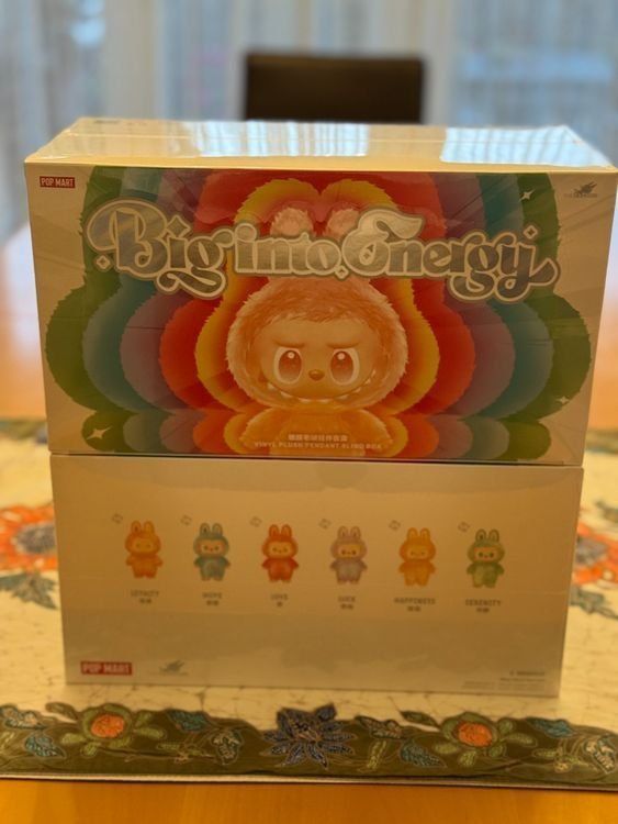 Pop Mart Statuette: LABUBU Big Into Energy – Figur wählbar – Nuovo e nell'imballaggio originale da Bülach venduto da MookzVault 3