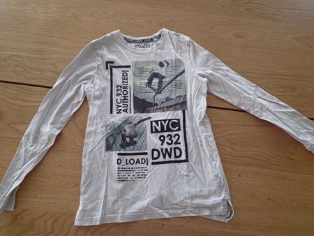 Langarmshirt DWD weiss mit Skater-Druck gr. 146/152
