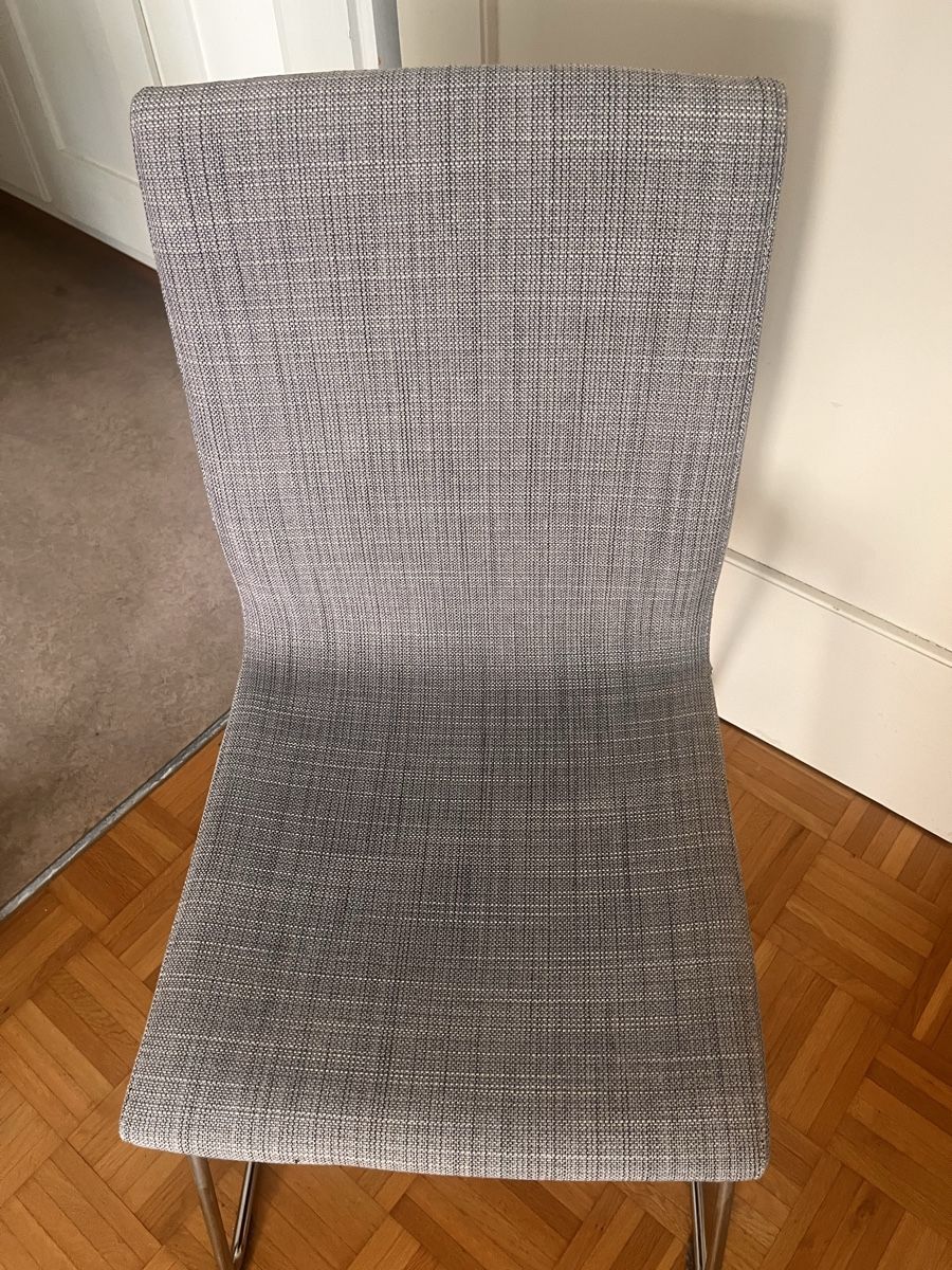 Ikea Sedie: 4x Esszimmerstuhl Ikea grau – Usato da Zürich venduto da pasx 4