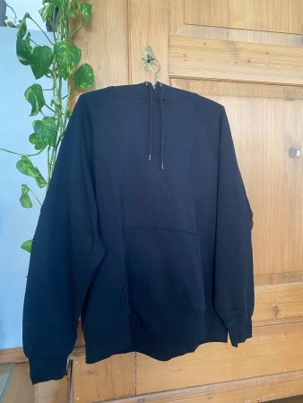 schwarzer Hoodie Gr. M