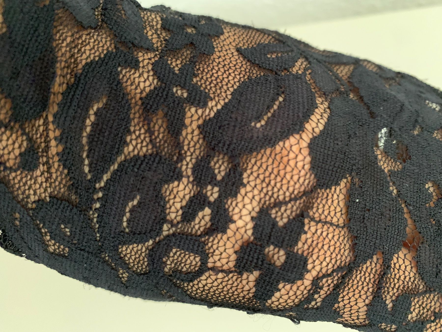 La Redoute Kleider: Robe noir - manches en dentelle – Gebraucht aus Bière von mimisissi 1
