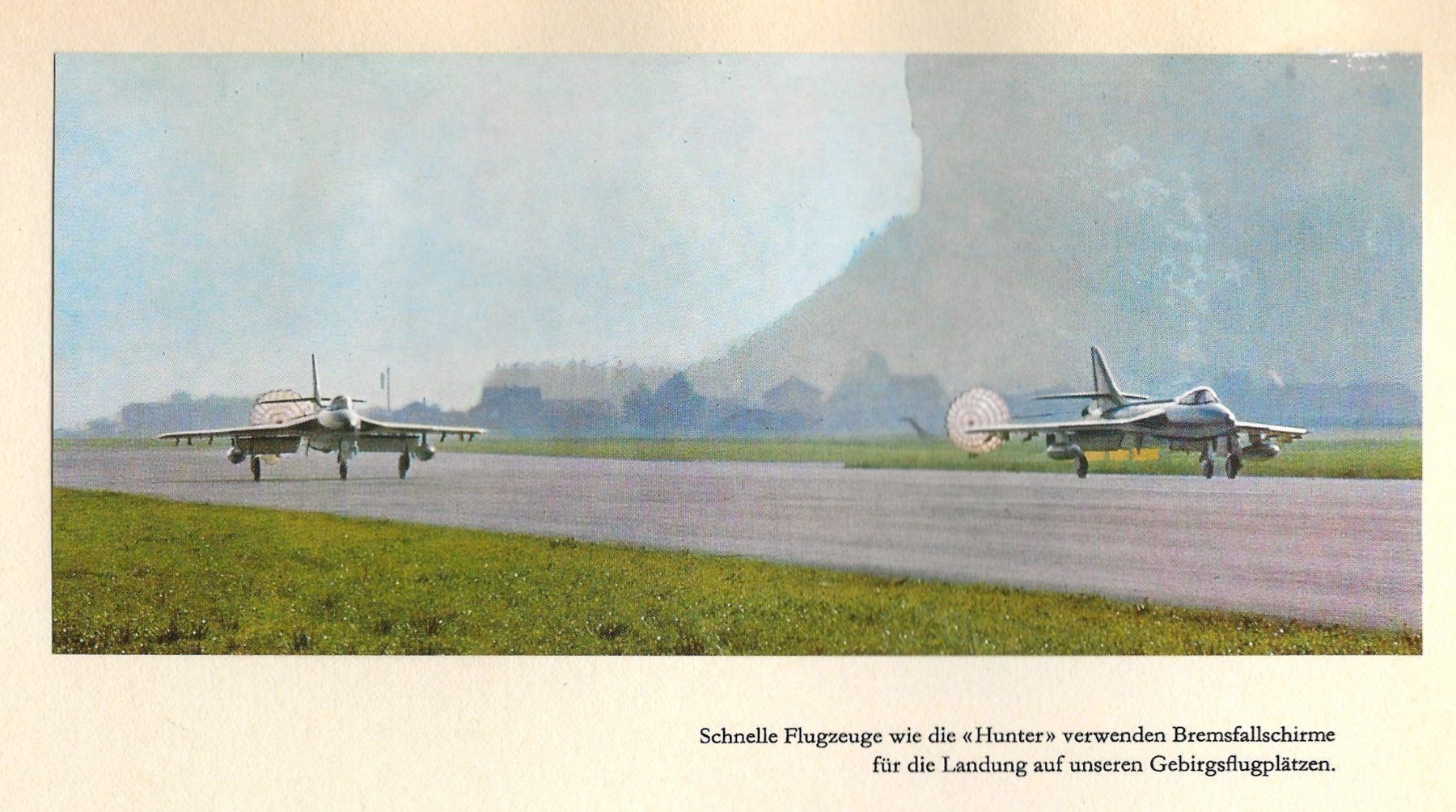 Cartoline postali: Schweizer Militärflugzeug Hunter, 1963, Klebebild – Usato da Frauenfeld venduto da Merk52
