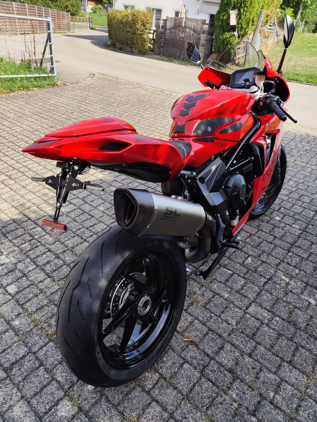 MV Agusta Strada: MV Agusta F3 800 Rosso – Difettoso da Ottikon venduto da Flateric3 4