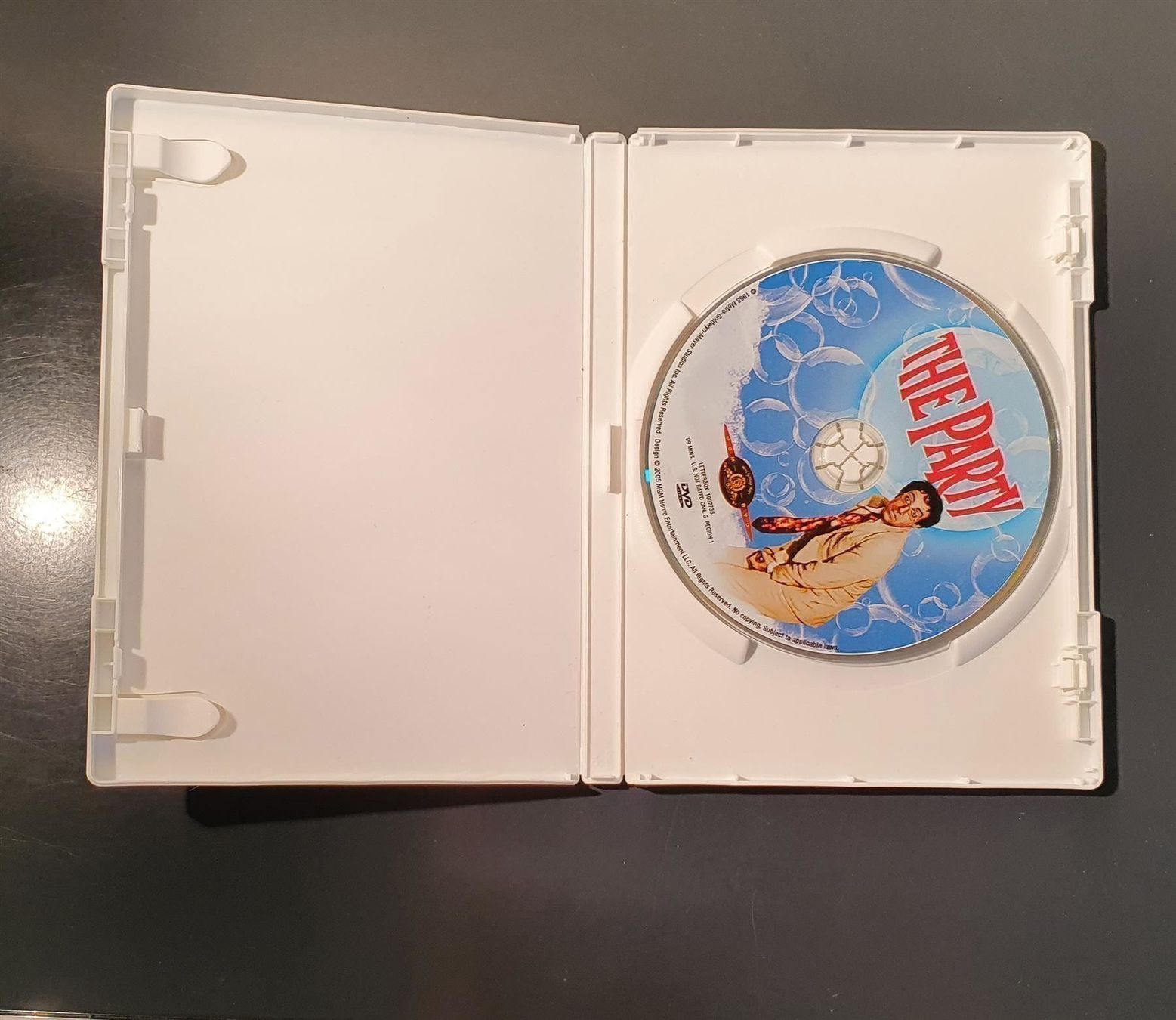 Alle DVDs: The Party – Gebraucht aus Dübendorf von Povo 2