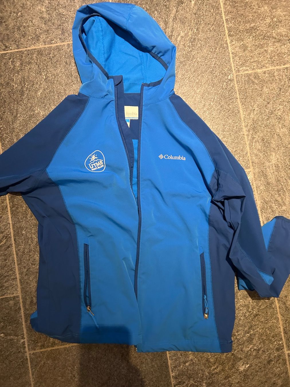 Columbia Giacche: veste columbia UTMB taille L – Usato da Ravoire venduto da martigny1921