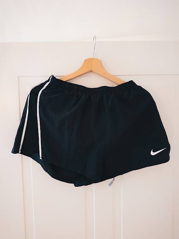 Nike Pantaloni: Nike DriFit Laufhose M – Usato da Bern venduto da Rouay