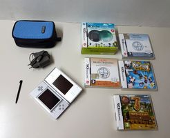Nintendo DS Konsole mit Zubehör