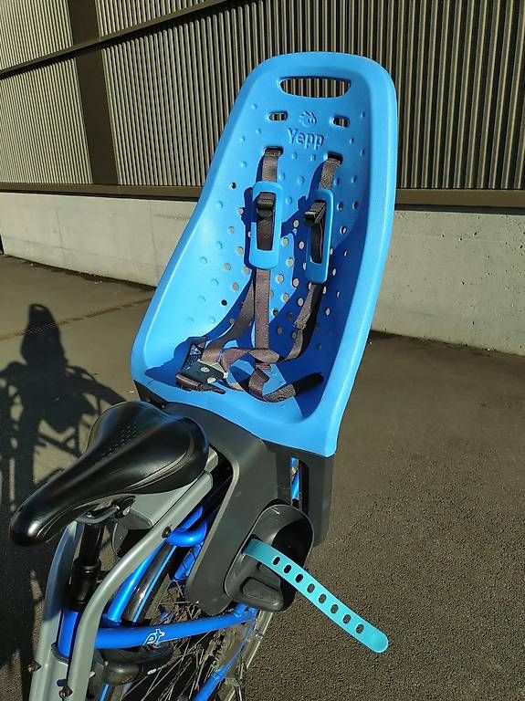 Pezzi di ricambio: Velo Kindersitz – Usato da Ibach venduto da Rgwerder 3