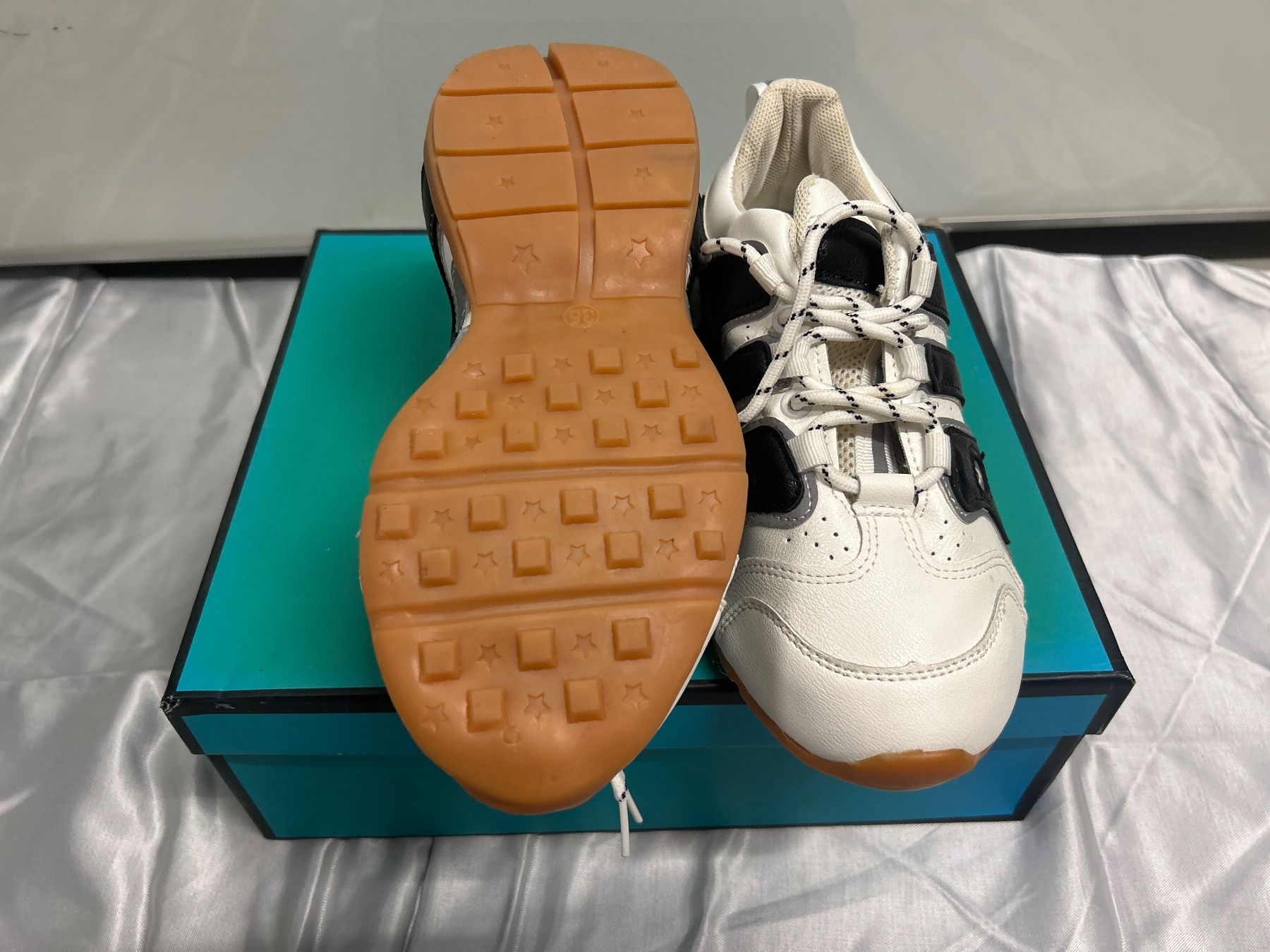 Scarpe per ragazze: Sneakers Gr 35 Neu – Nuovo e nell'imballaggio originale da Regensdorf venduto da Spyke55 4