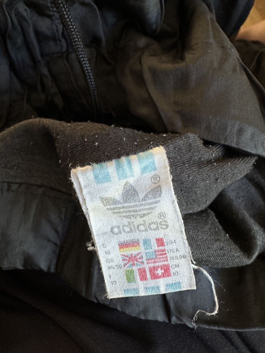 Adidas Hosen: Adidas Vintage Trainerhose XXL – Gebraucht aus Basel von wardrobeupdate 3