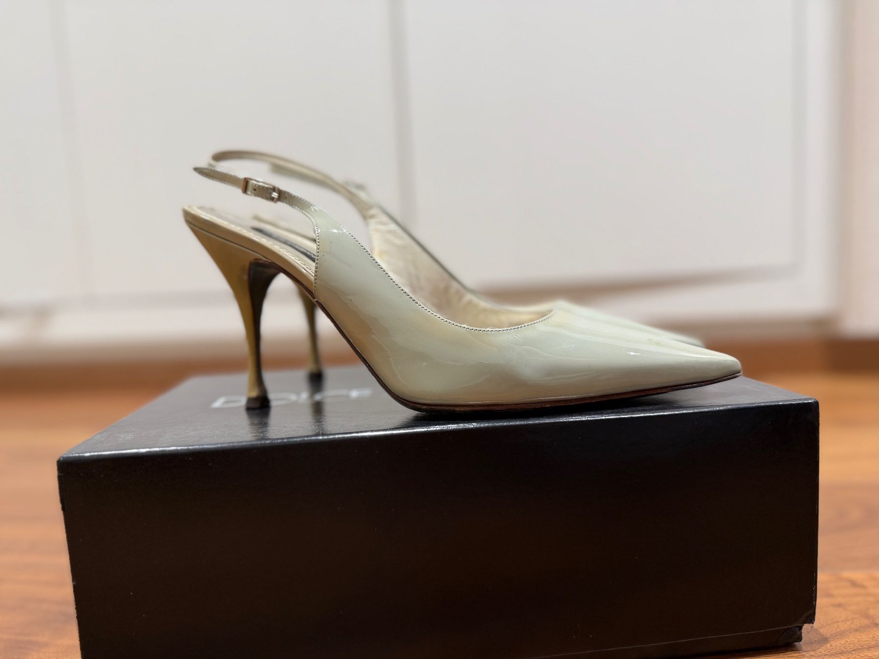 Dolce & Gabbana Scarpe da donna: High Heels Dolce & Gabbana Gr 39 – Usato da Egg b. Zürich venduto da Nathalie14