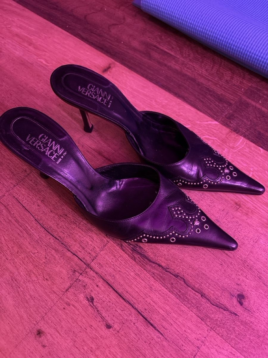 Versace Damenschuhe: Gianni Versace Mules Pumps Y2K – Gebraucht aus Bern von LoveVintageY2K 1