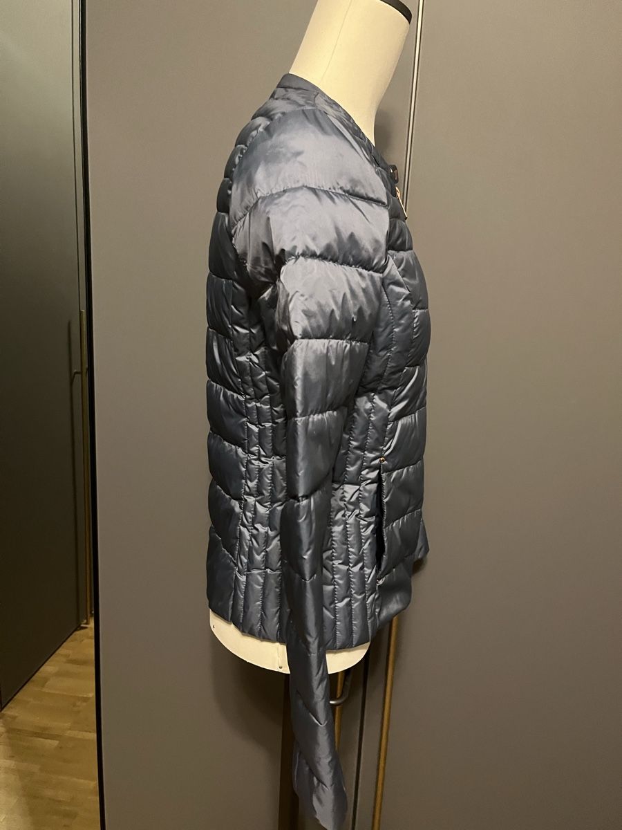 Tom Tailor Jacken: Modische Eisblaue Tom Tailor Jacke Gr. S – Gebraucht aus Zollikerberg von LLV 1