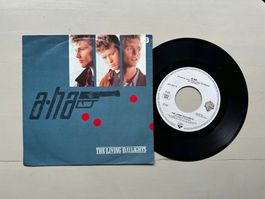 AHA A-HA tolle Single The living daylights 80's JAMES BOND