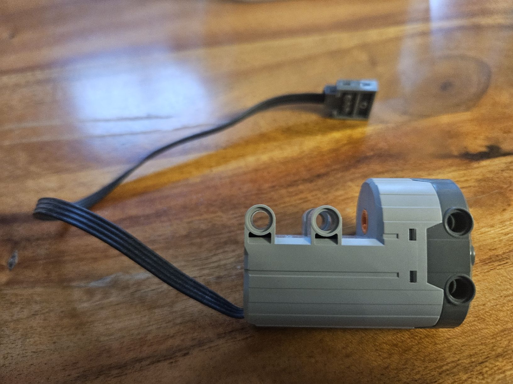Lego Kit di costruzioni: lego Motor 9V Power Functions Servo. 99498c01 – Usato da Confignon venduto da Ecrofigs 3