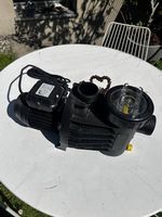 Pompe pour piscine ou jardin 