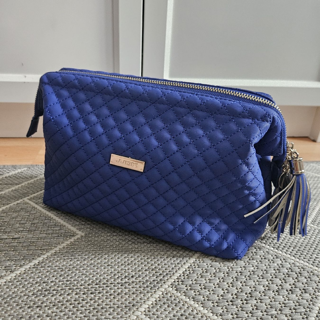 Kosmetikkoffer: Necessaire – Gebraucht aus Bern von naaa000xci
