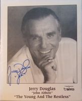 Jerry Douglas 1932-2021 Autogramm signiert Foto 20x25cm