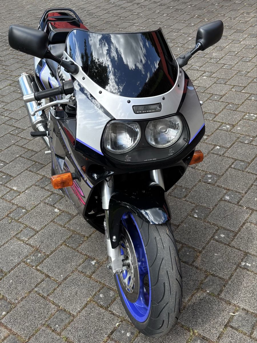 Suzuki Strada: Suzuki GSX-R 1100 1993 – Usato da Wahlen b. Laufen venduto da budo4242 5