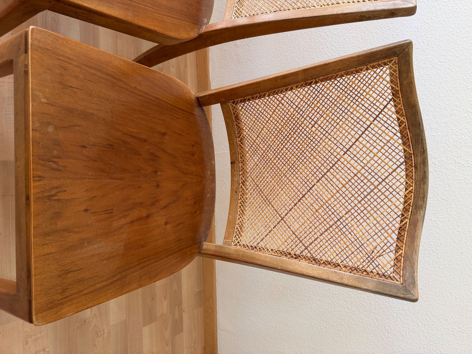 Chaises: Antike Stühle – D'occasion à Zürich par nancybow 1