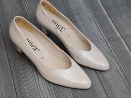💞​ HÖGL Leder Pumps - 37 - Wellenstruktur