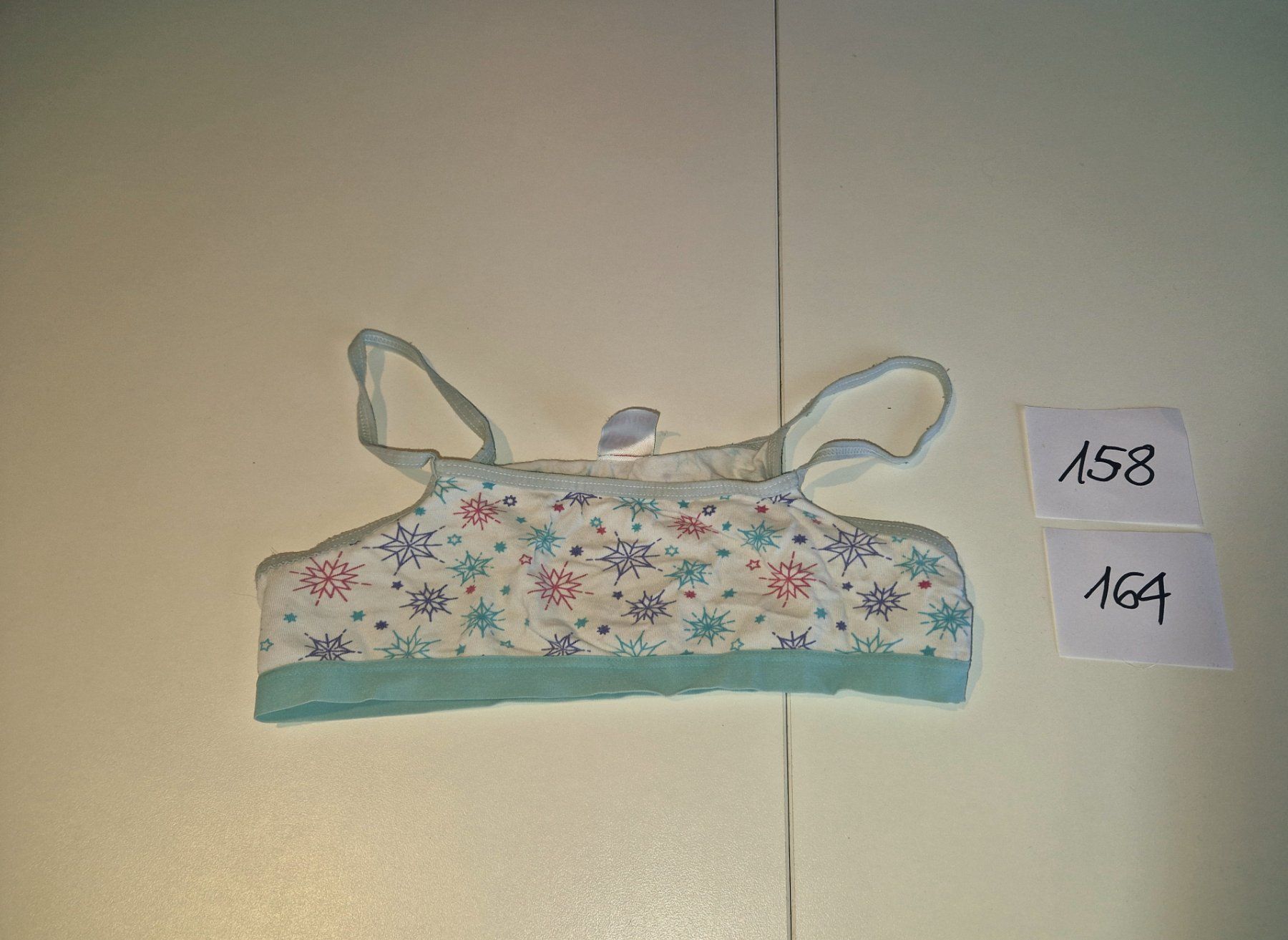 Biancheria intima: Top 158/164 – Usato da Stüsslingen venduto da white_angel86