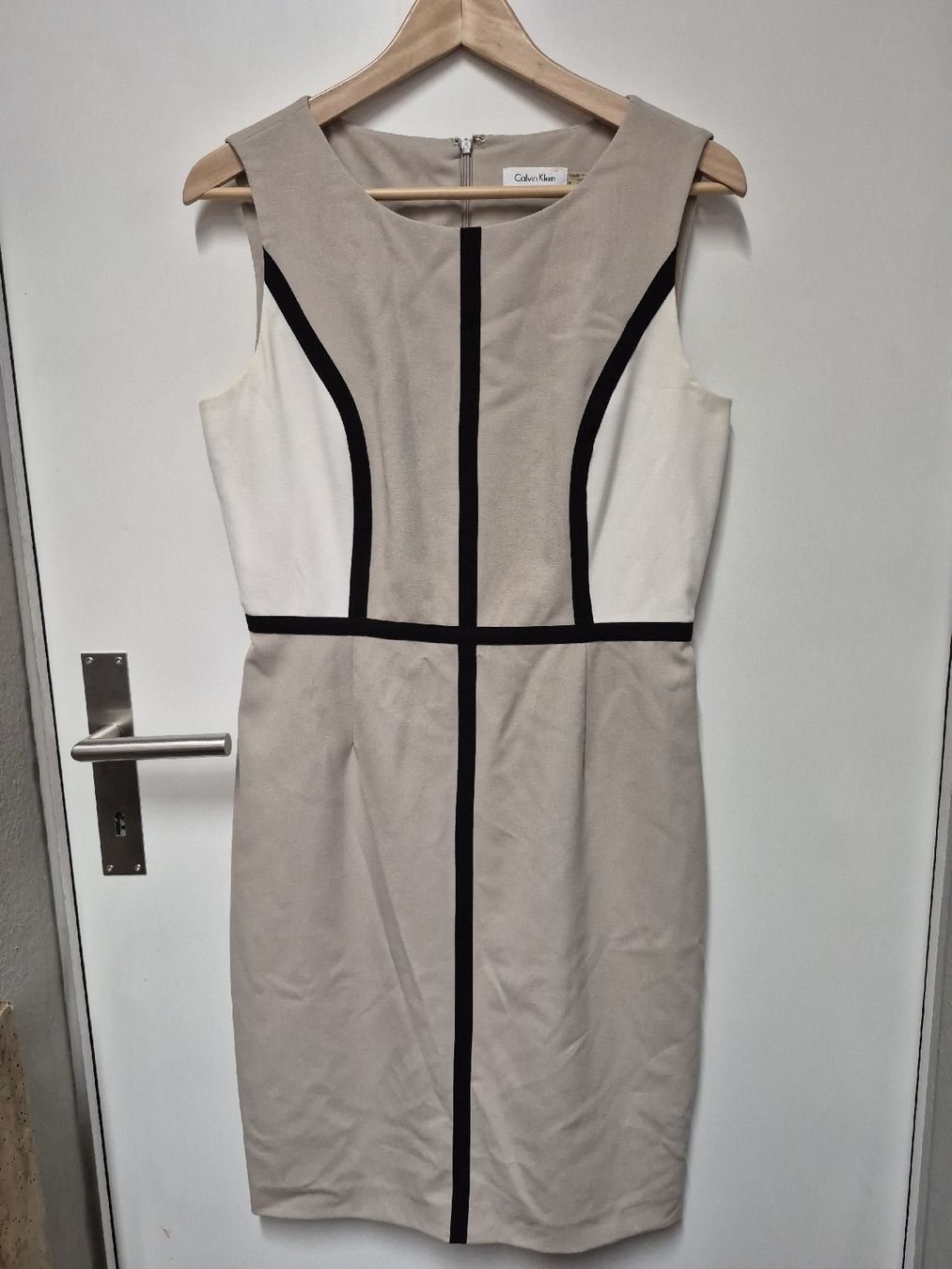 Calvin Klein Vestiti: Calvin Klein Etui Kleid Gr.40 – Usato da Merligen venduto da muss_haben 3