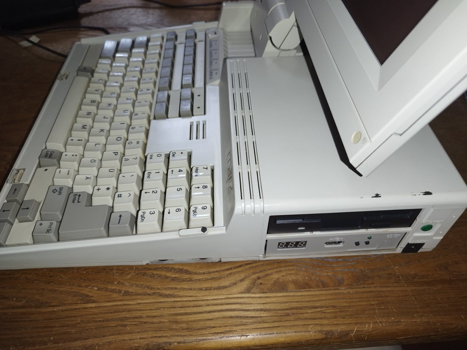 PCs: Sharp PC-4502 – D'occasion à Domdidier par look80486 6