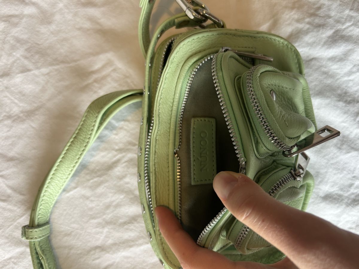 Borse da donna: Núnoo Täsche – Nuovo (secondo la descrizione) da Horgen venduto da mar_9yv7 4